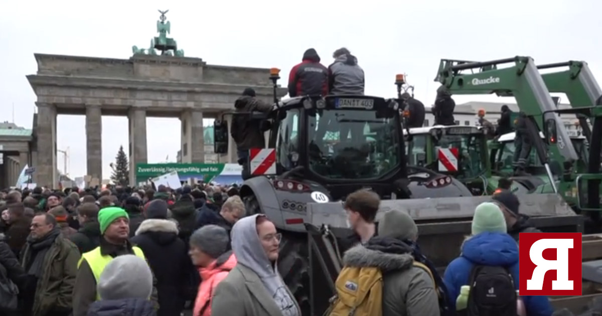 Agricultores bloqueiam ruas de Berlim em protesto contra políticas